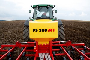 PS 120/200 /300 M1 elektro-pneumatische zaaimachine, 12 volt met resp. 120/200/ 300 liter inhoud