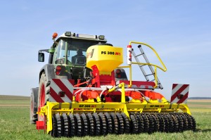 Graslandverzorging GP300M1, driepuntsmachine met cambridge wals of getande wals als nalooprol, 12mm tanden ,8 mm tanden en egalisatiebord, werkbreedte 3 meter