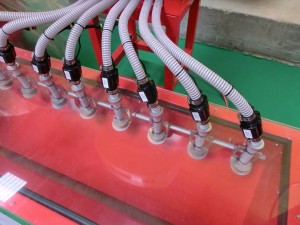 Computer met sensoren voor permanente zaadstroom-controle per slang